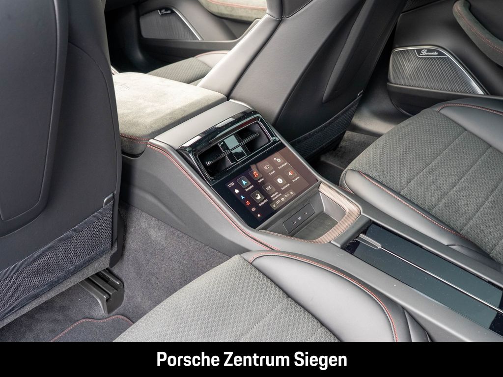 Porsche Panamera GTS