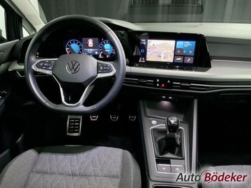 Volkswagen Golf VIII 1.0 TSI Move 6-Gang Garantie b Navi