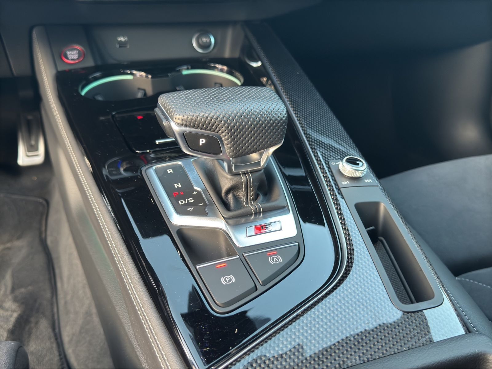 Audi S4 - Bild 12