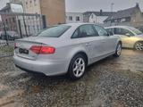 Audi A4 Lim. Attraction - gebrauchte Audi A4 aus dem Jahr 2008