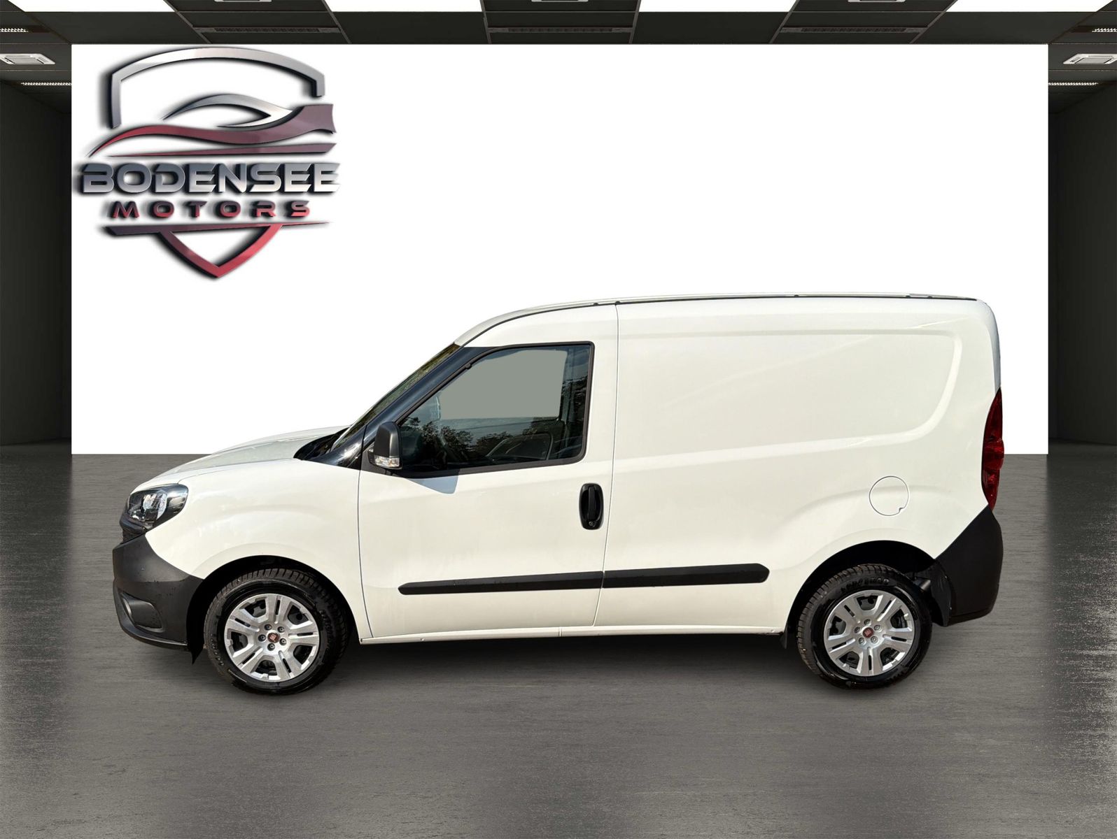 Fahrzeugabbildung Fiat Doblo 1.6 SX 3 Sitze NAVI KAMERA GARANTIE 12/202
