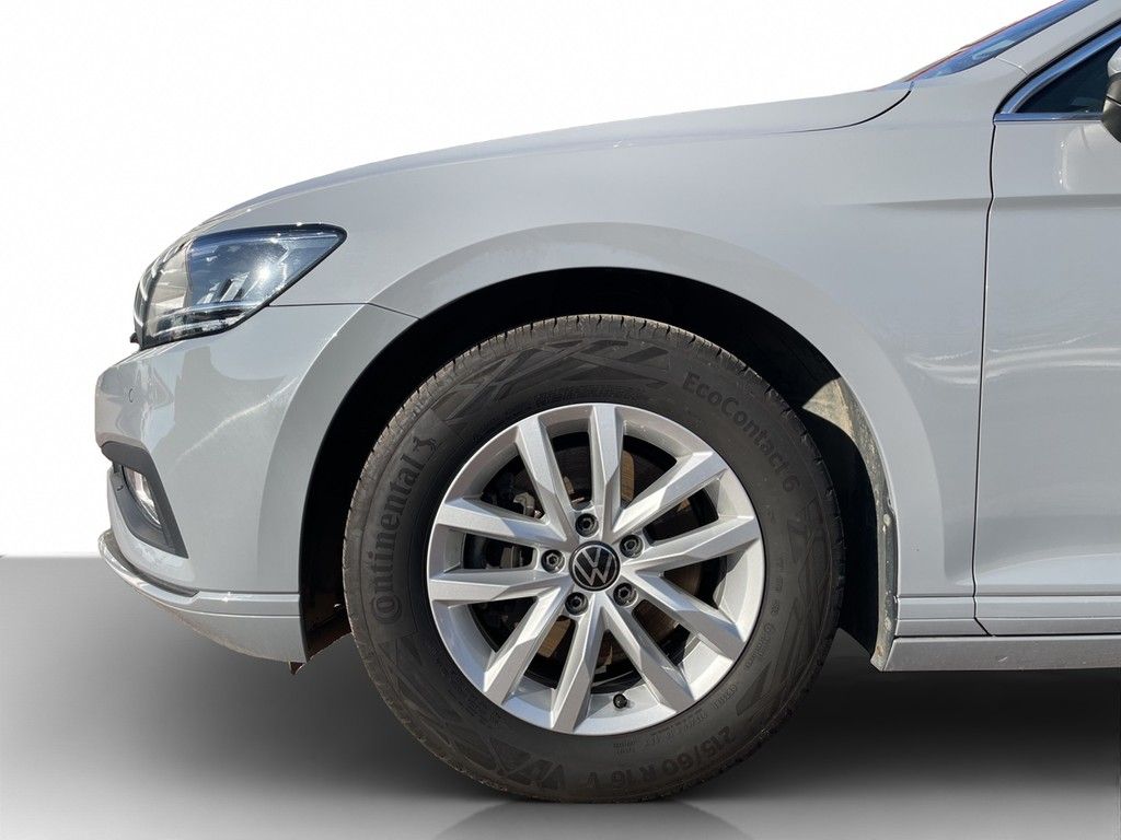 Volkswagen Passat Variant - Bild 18