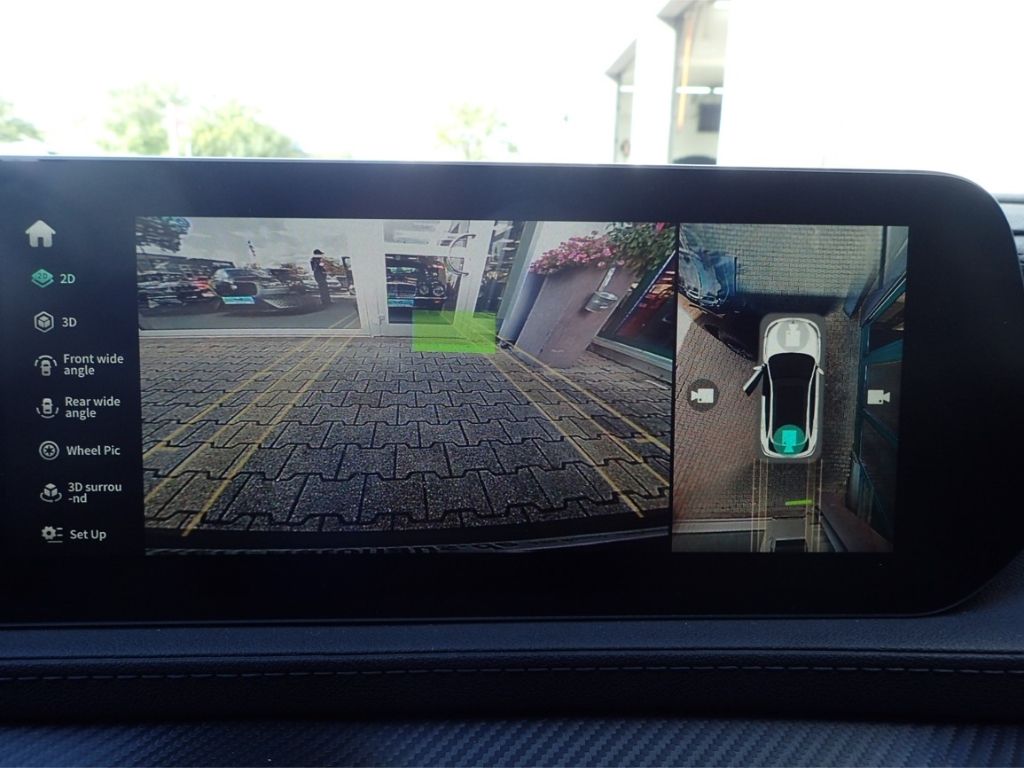 Fahrzeugabbildung DFSK Forthing 5 1.5 Unterbodenschutz PanoD 360Cam SHZ
