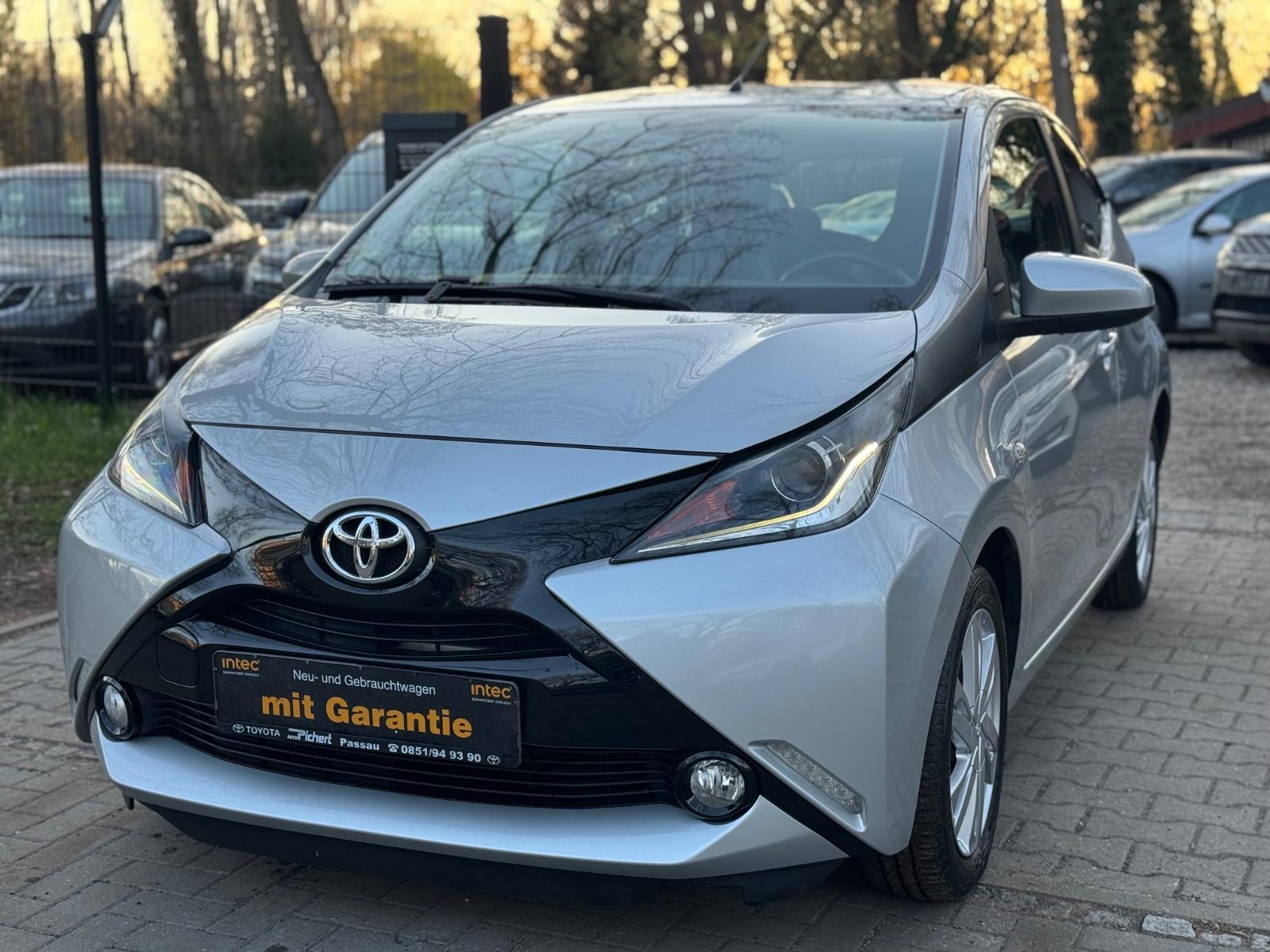 Toyota Aygo (X) 1,0 Automatik 2.Hand Tüv/Service Neu