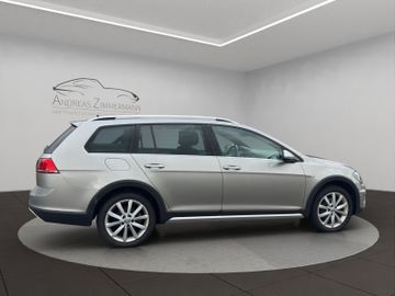 Volkswagen Golf - 4