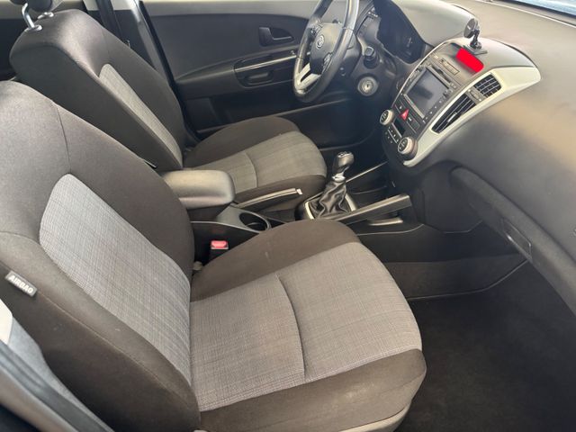 KIA cee'd Ceed 1.4l*NUR 120TKM*1.HAND*NAVI*PDC*KLIMA*TEMPO - Bild 16