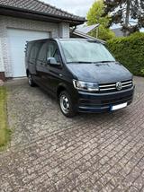 Volkswagen T6 Caravelle Comfortline LR DSG Stdhzg AHK - blaue Volkswagen T6 Caravelle
