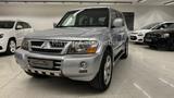 Mitsubishi Pajero 3,2 DI-D Dakar 7Sitzer-Standh.-Klima - Mitsubishi Pajero: Dakar