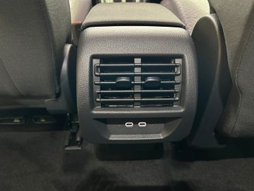 Ford Grand Tourneo Connect PHEV Titanium