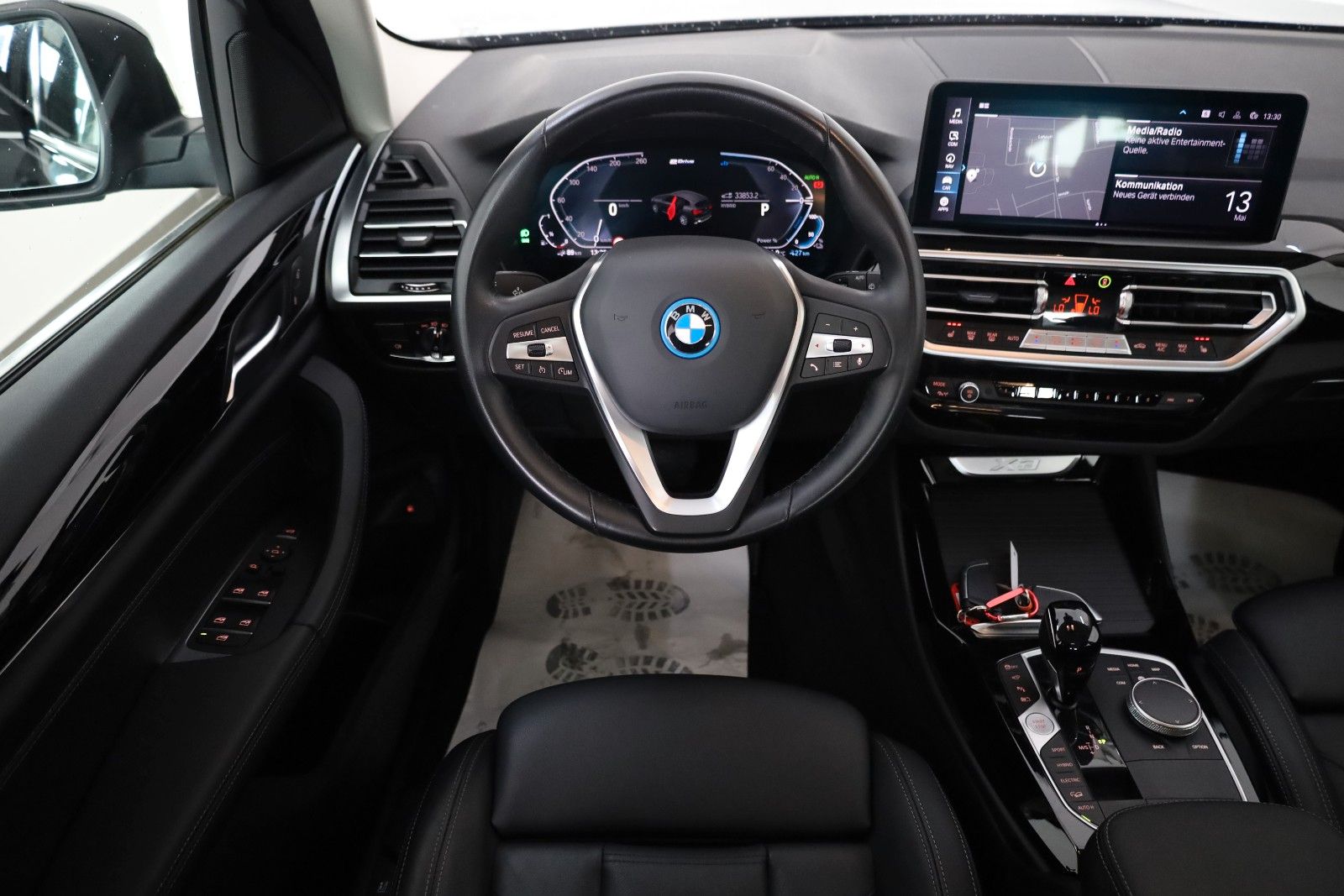 Fahrzeugabbildung BMW X3 xDrive 30e,Leder,Navi,LED,SH,360Kamera,AHK