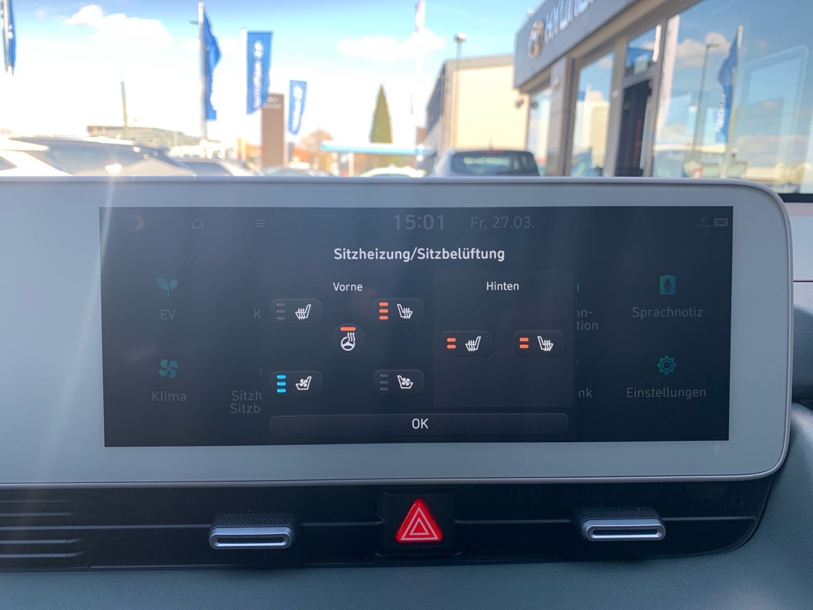 Fahrzeugabbildung Hyundai IONIQ 5 Uniq 4WD 72,6 kWh 20Zoll 1Hd