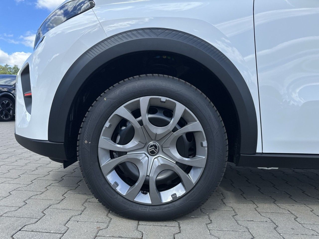 Fahrzeugabbildung Citroën C3 Hybrid 110 Doppelkupplung 6-Gang Max - mit KI generiert/bearbeitet