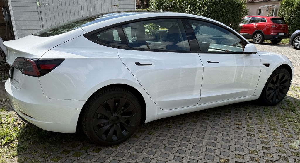 Image of Tesla Model 3