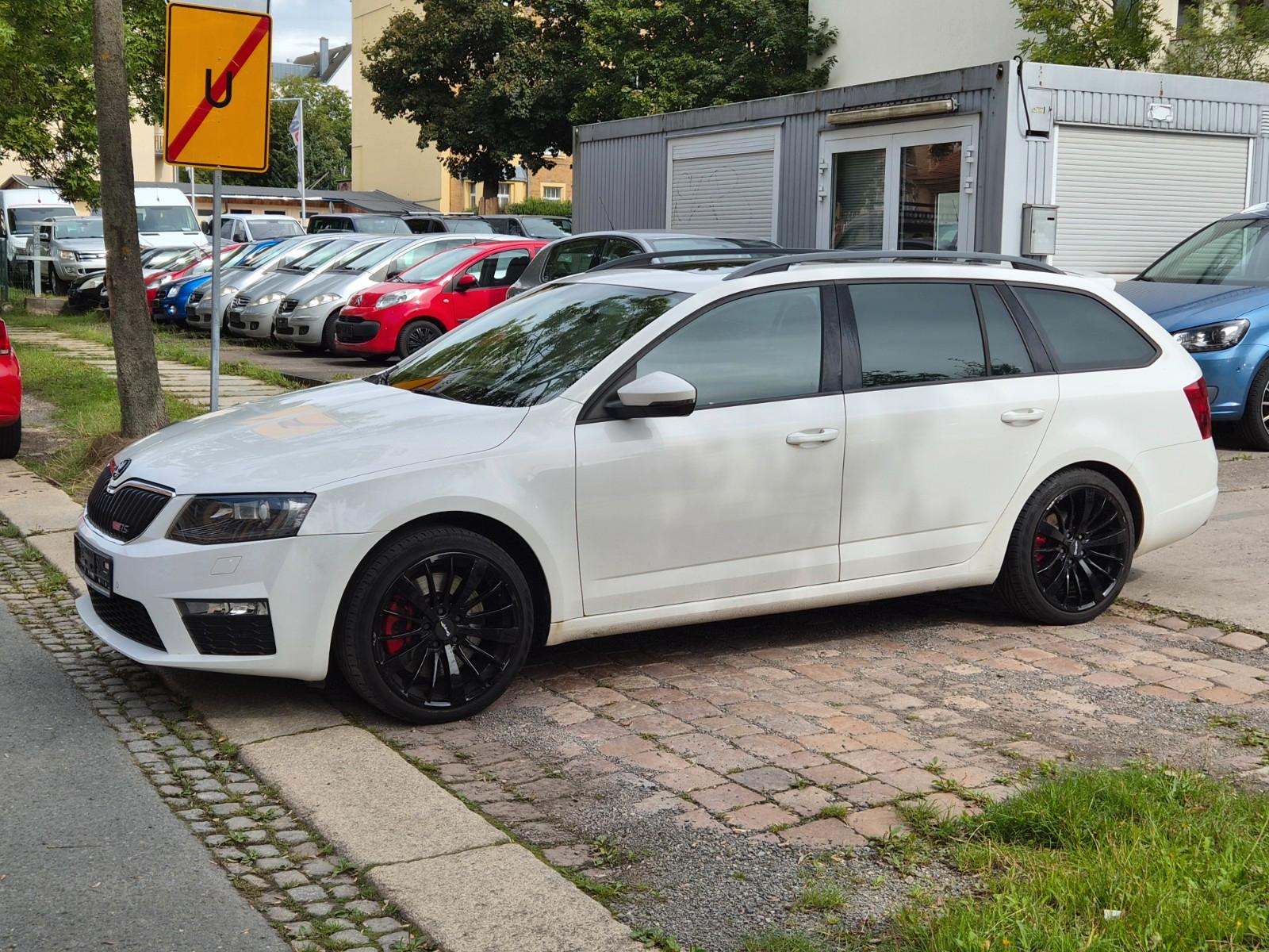 Skoda Octavia Combi RS