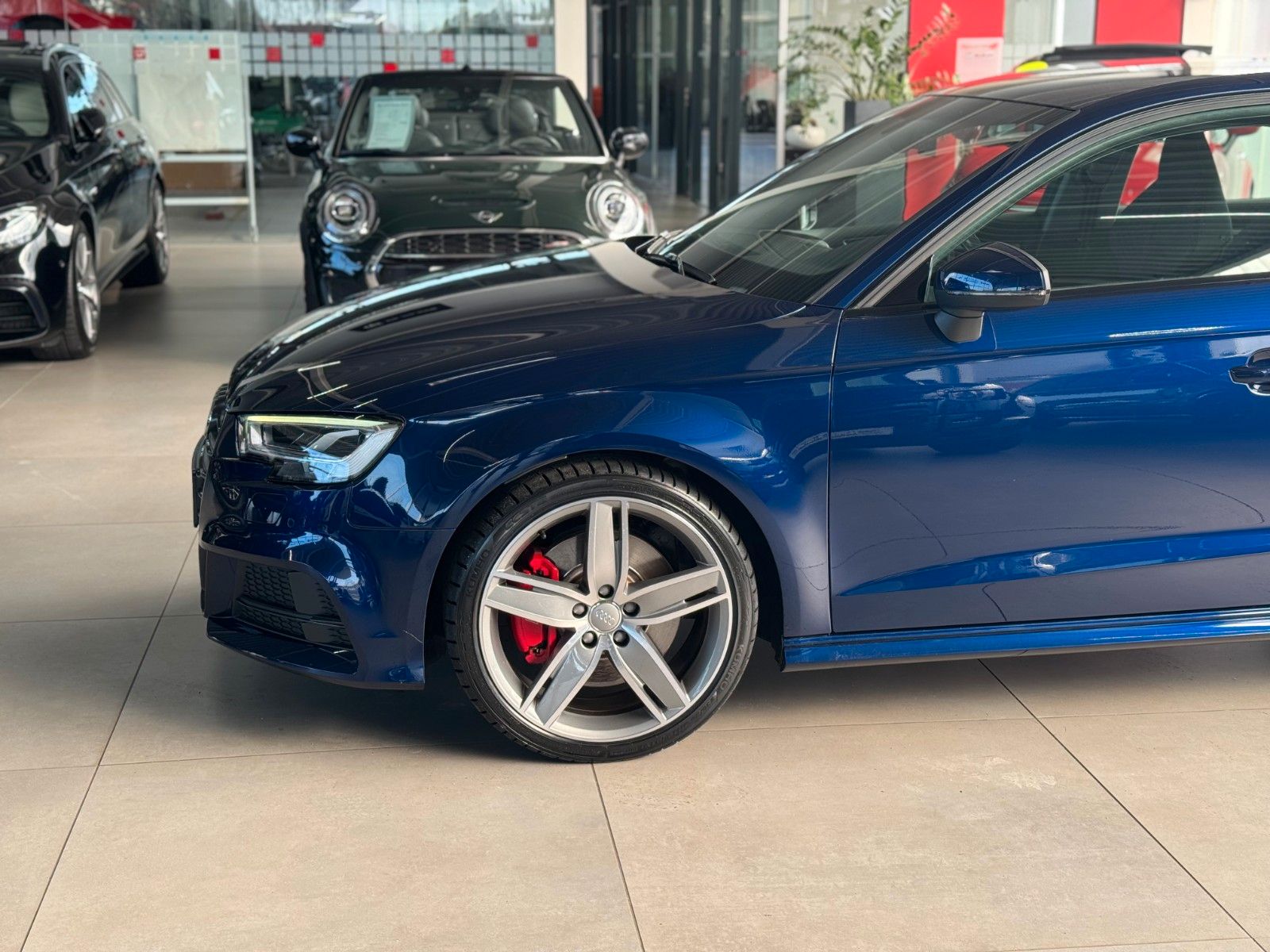 Fahrzeugabbildung Audi S3 Sportback quattro KEINOPF+ACC+MATRIX+MAGNETIC