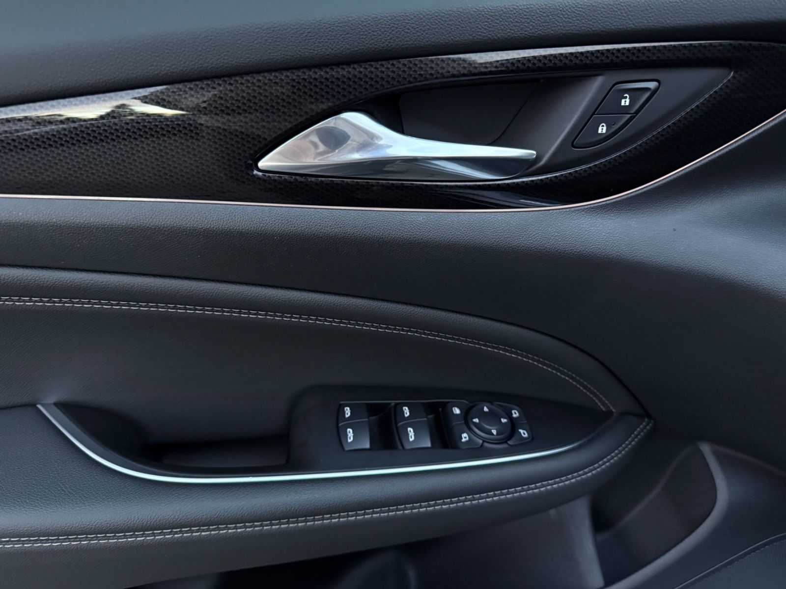 Fahrzeugabbildung Opel Insignia B Grand Sport Dynamic/LED/R-Kamera/Temp