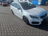 Peugeot 308 BlueHDi 180 EAT8 GT SW GT - Peugeot 308 mit Diesel-Antrieb