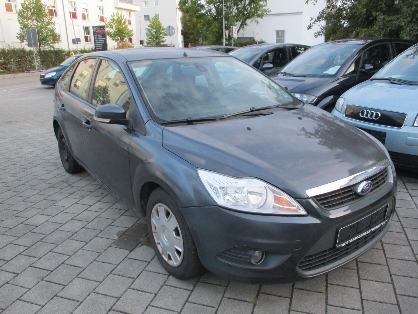 Ford Focus Lim. Style Automatik 1.Hand