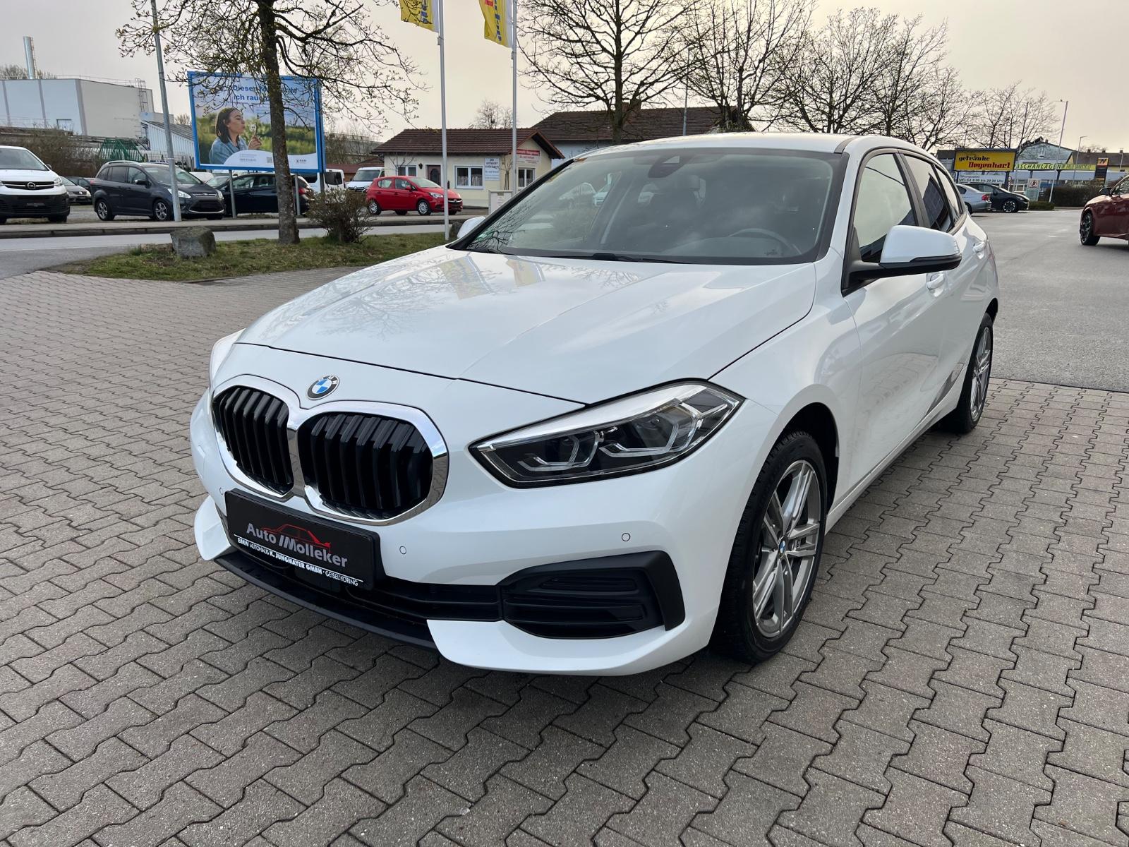 BMW 1 Limousine 120 d Advantage LED NAVI PDC SHZ