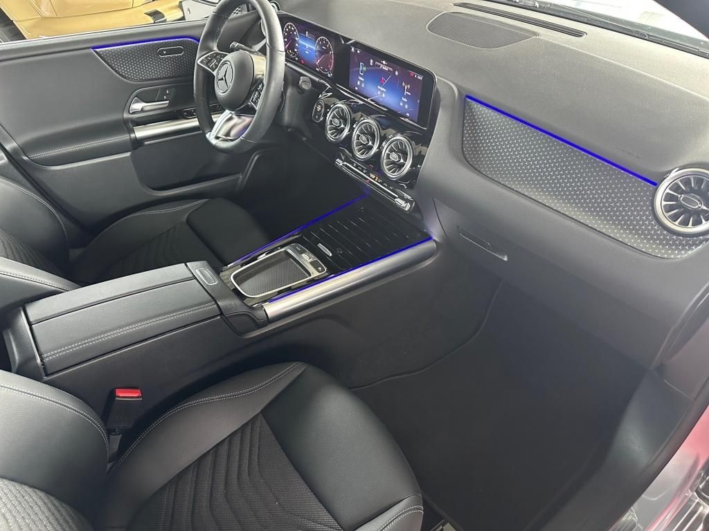 Fahrzeugabbildung Mercedes-Benz B 200 Progressive Navi LED Keyless SHZ Ambiente