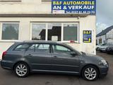 Toyota Avensis Kombi 2.0 Executive - Toyota Avensis aus 2005: Kombi