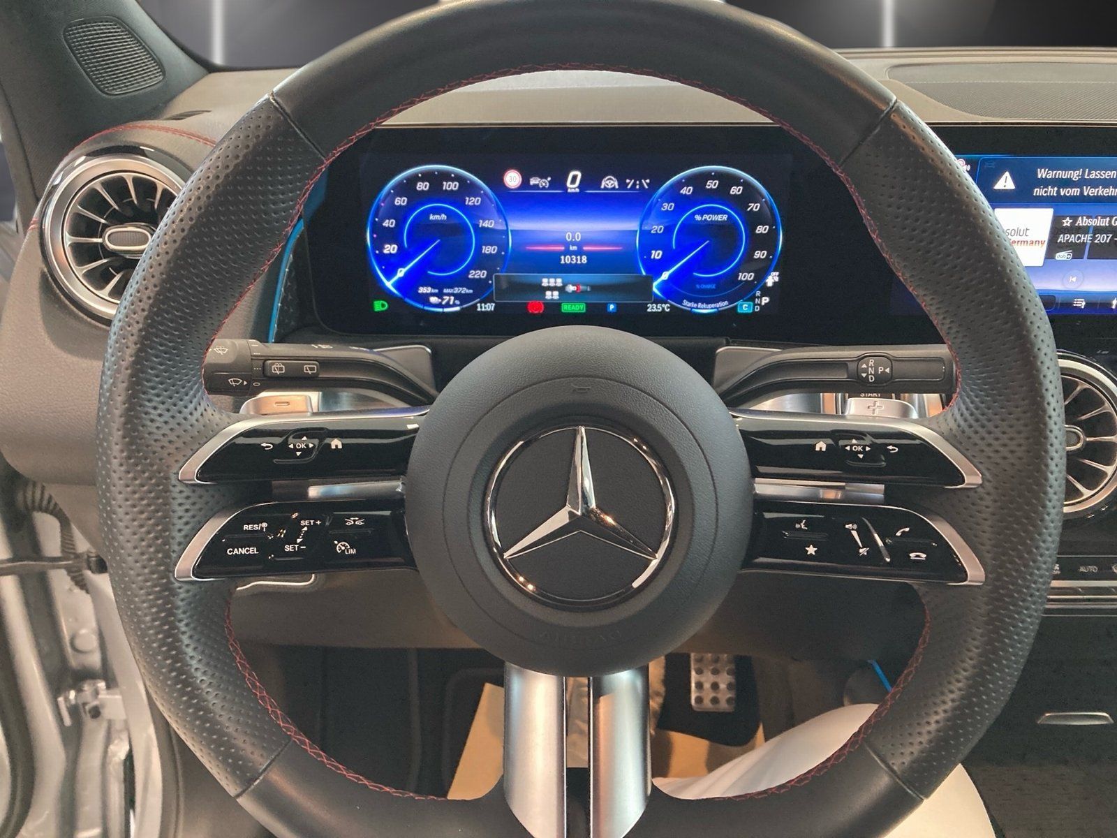Fahrzeugabbildung Mercedes-Benz EQB 250+ AMG*Distronic*360°*Memory*7-Sitzer*Totw