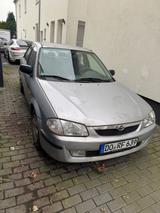 Mazda 323 F 1.5 Exclusive Exclusive - Mazda 323: Exclusive