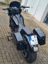 Harley-Davidson Low Rider S // FXLRS - Harley-Davidson Motorräder in Essen