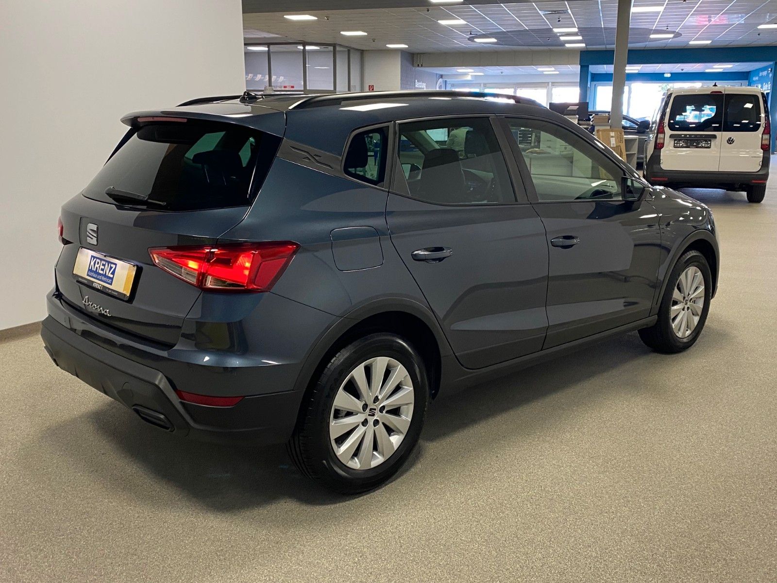 Fahrzeugabbildung SEAT Arona 1.0 TSI STYLE DSG+NAVI+LED+APP+TEMPOMAT+++