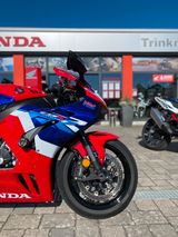 Honda CBR 1000 RR-R FIREBLADE **ZUBEHÖR** - HONDA CBR 1000 FIREBLADE