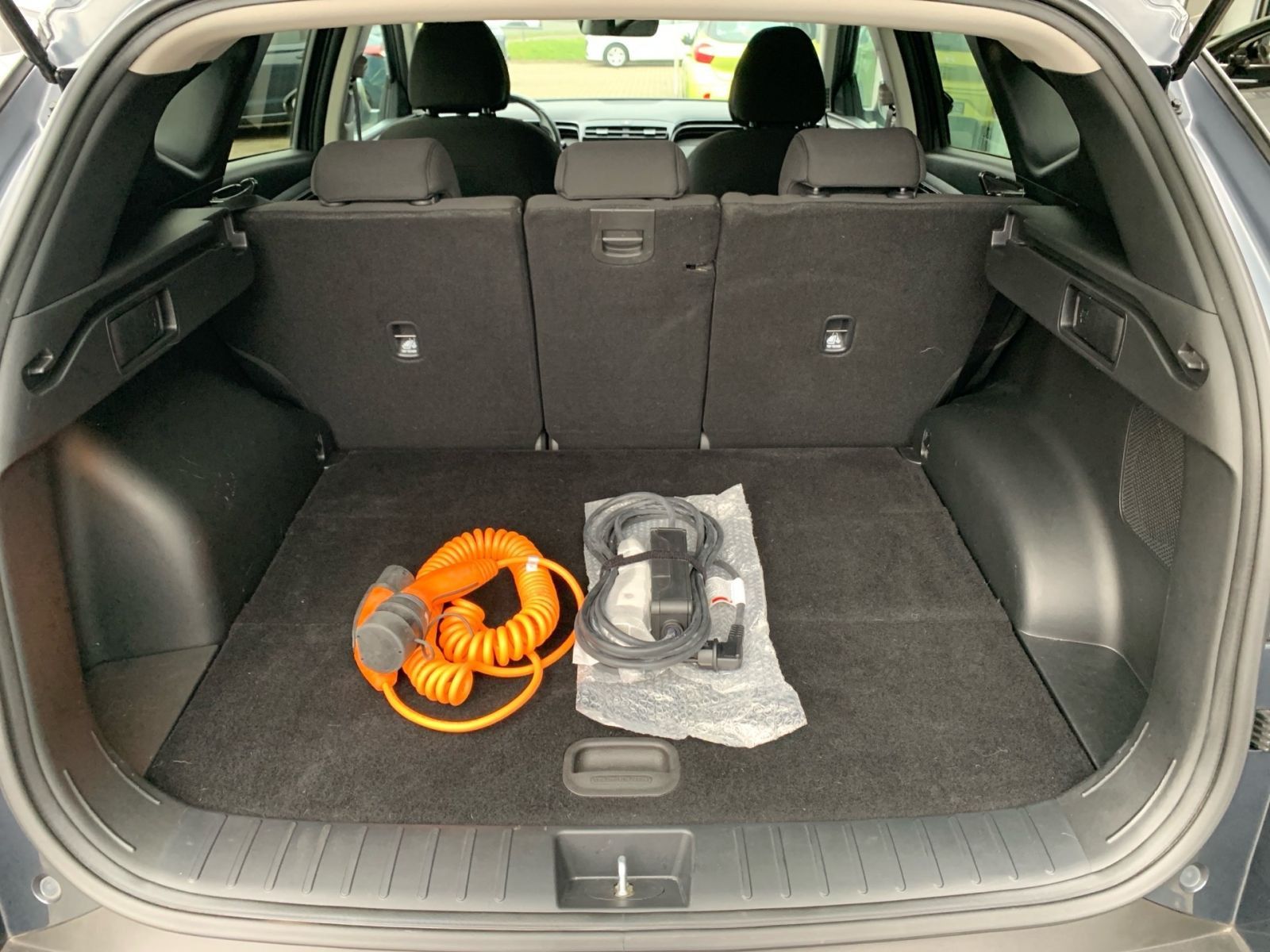 Fahrzeugabbildung Hyundai TUCSON 1.6 T-GDI Trend Plug-In Hybrid 4WD Krell