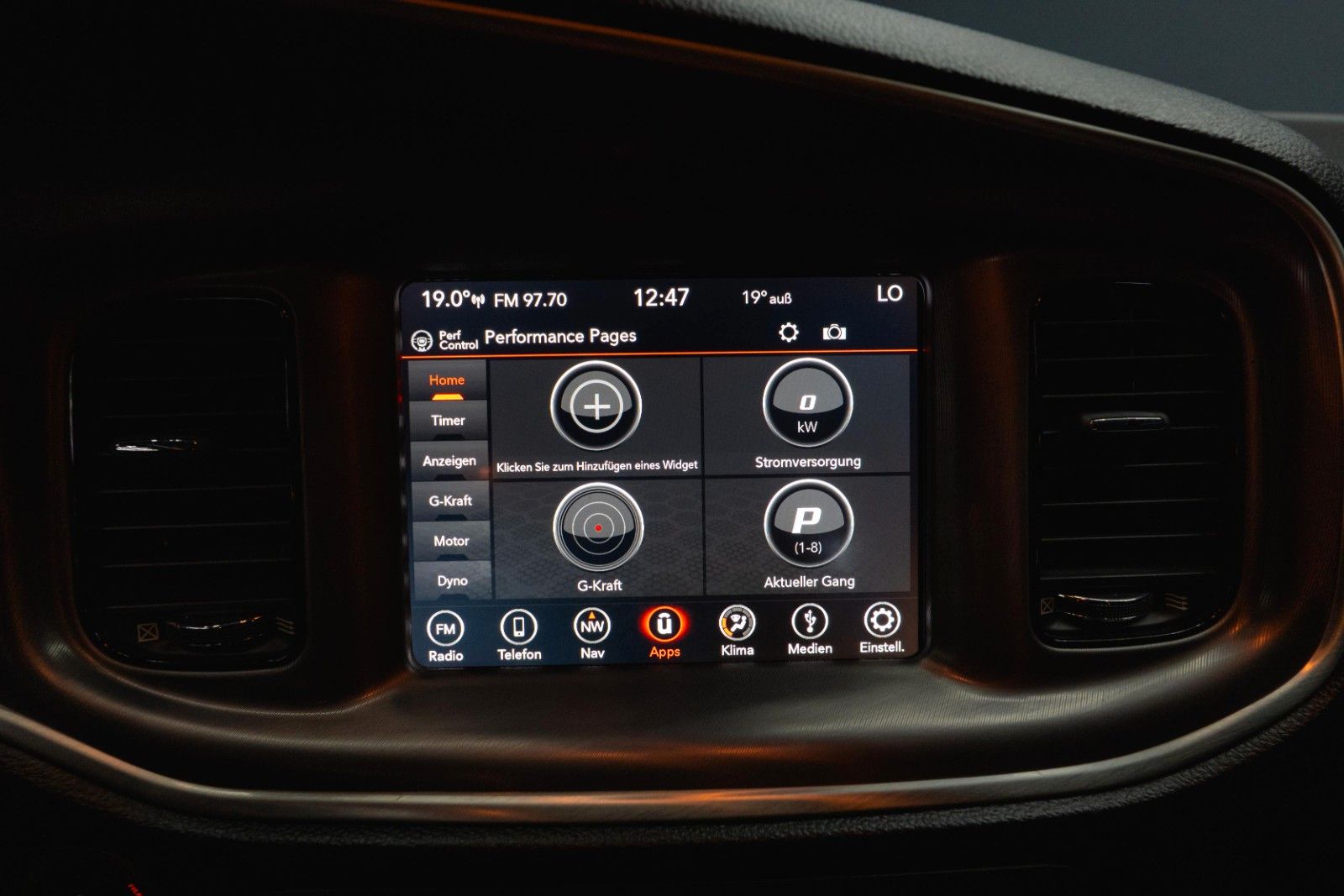 Fahrzeugabbildung Dodge Charger 5.7 V8 HEMI R/T KONG Night Performance