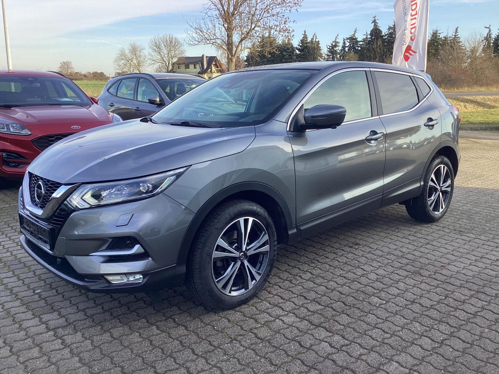 Nissan Qashqai N-Connecta / LED Scheinwerfer
