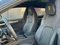 Fahrzeugabbildung Lamborghini Urus LP650 *PANO*B&O*HeUp*23*Miete*Mietkauf*
