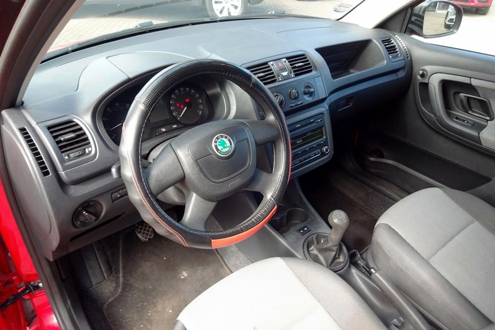 Skoda Fabia 2012 — photo 20