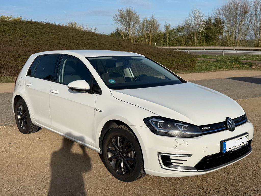 Image of Volkswagen Golf