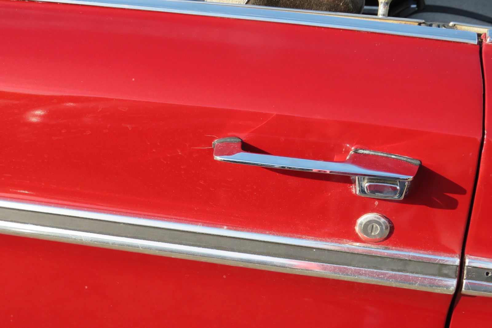Fahrzeugabbildung Plymouth Fury III Cabriolet HYDR.-VERDECK SERVO