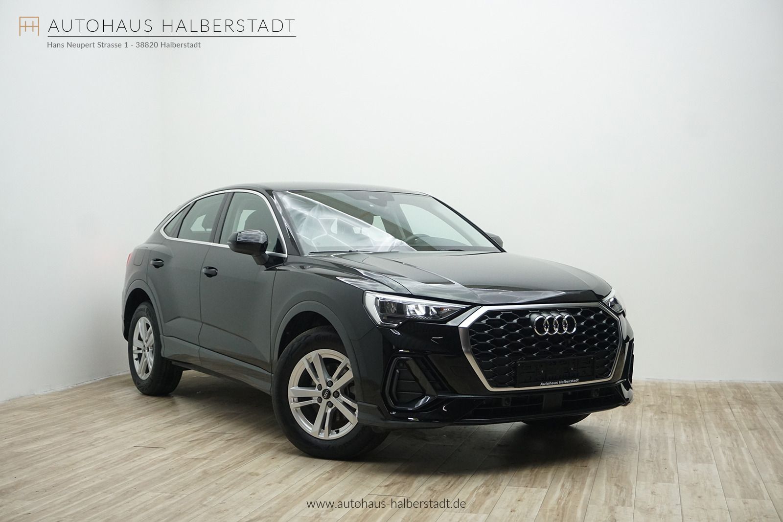 Audi Q3 - 1