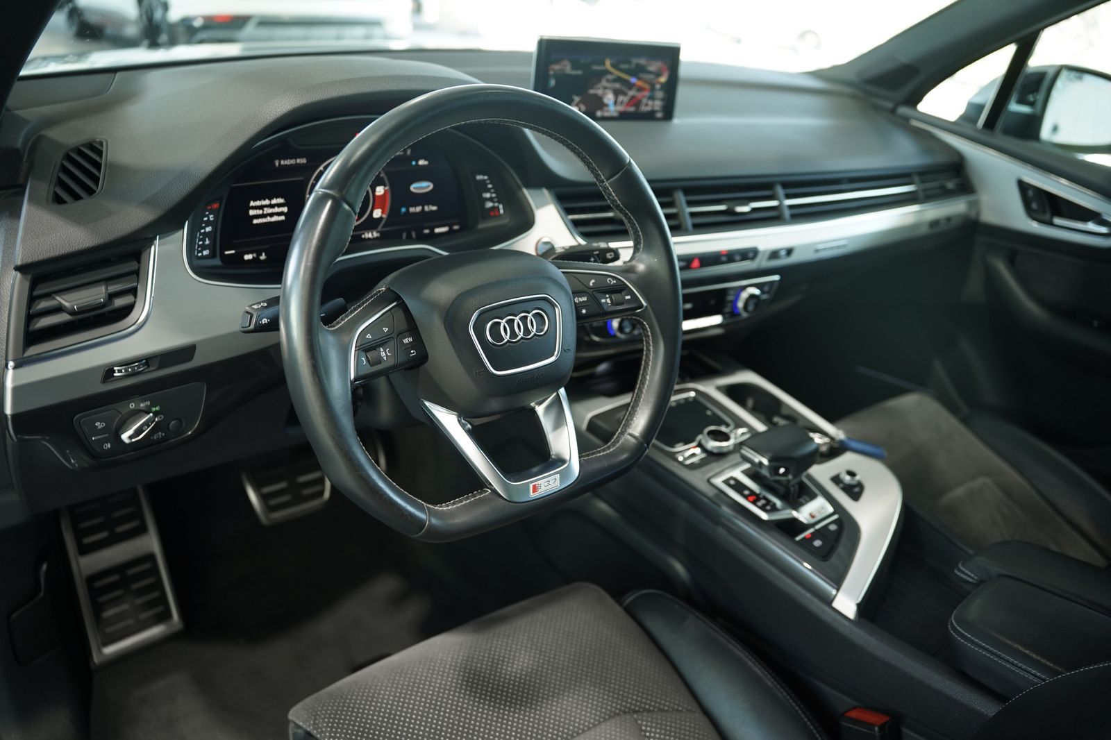 Audi Sq7