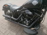 Harley-Davidson Softail Slim S (FLSS) - 110 cui - HARLEY-DAVIDSON SOFTAIL SLIM FLS