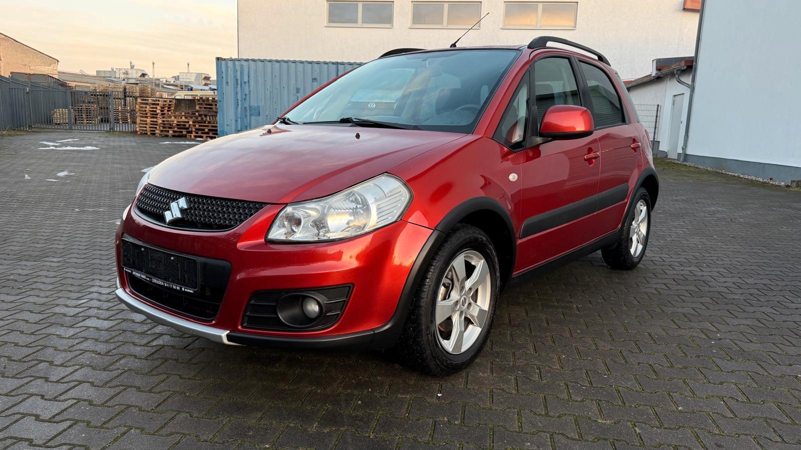 Suzuki SX4 Limited*Automatik*Keyless-Go*Sitzhzg*PDC*