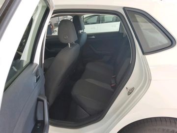 Volkswagen Polo - 7
