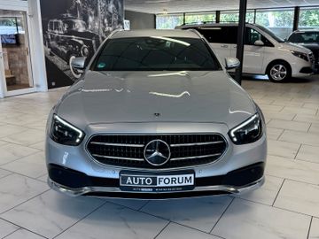 Mercedes E 220 - 3