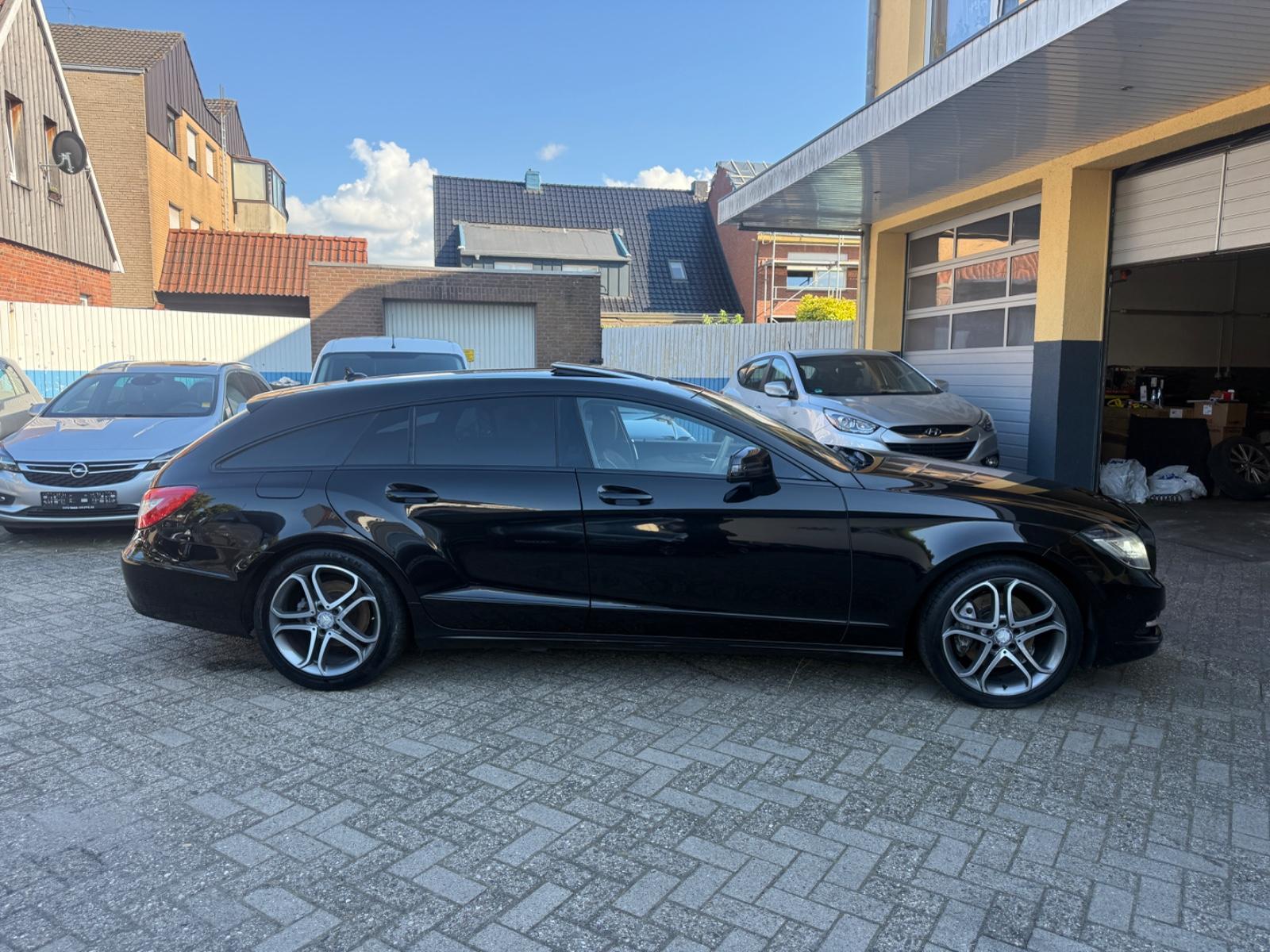 Mercedes-Benz CLS 350 CDI BlueEfficiency*ESGD*SHZ*XENON**