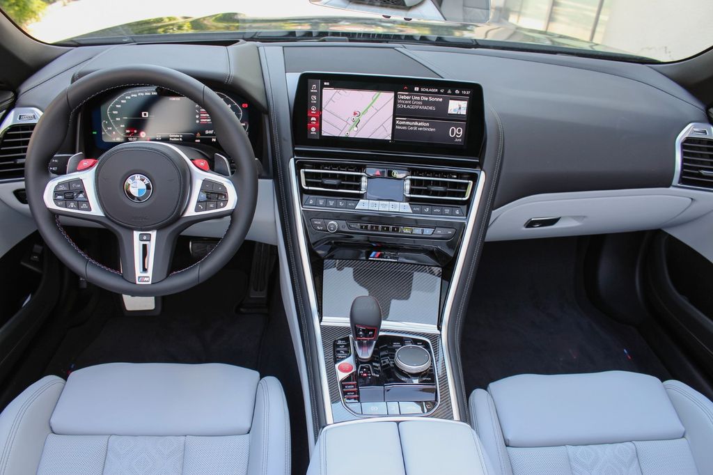 BMW M8 Competition xDrive Cabrio / LASER / M-DRIVERS BMW M8 Competition xDrive Cabrio / LASER / M-DRIVERS