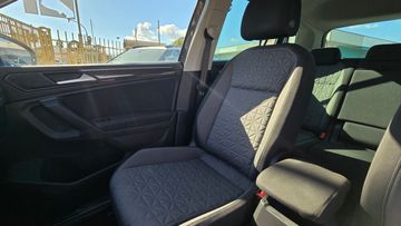 Volkswagen Tiguan - 12