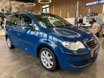 Volkswagen Touran  *7Sitzer*Navi*DSG*Sitzh*BiXenon*