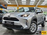 Toyota Yaris Cross Hybrid Kamera Alu AppleCP Climatr.