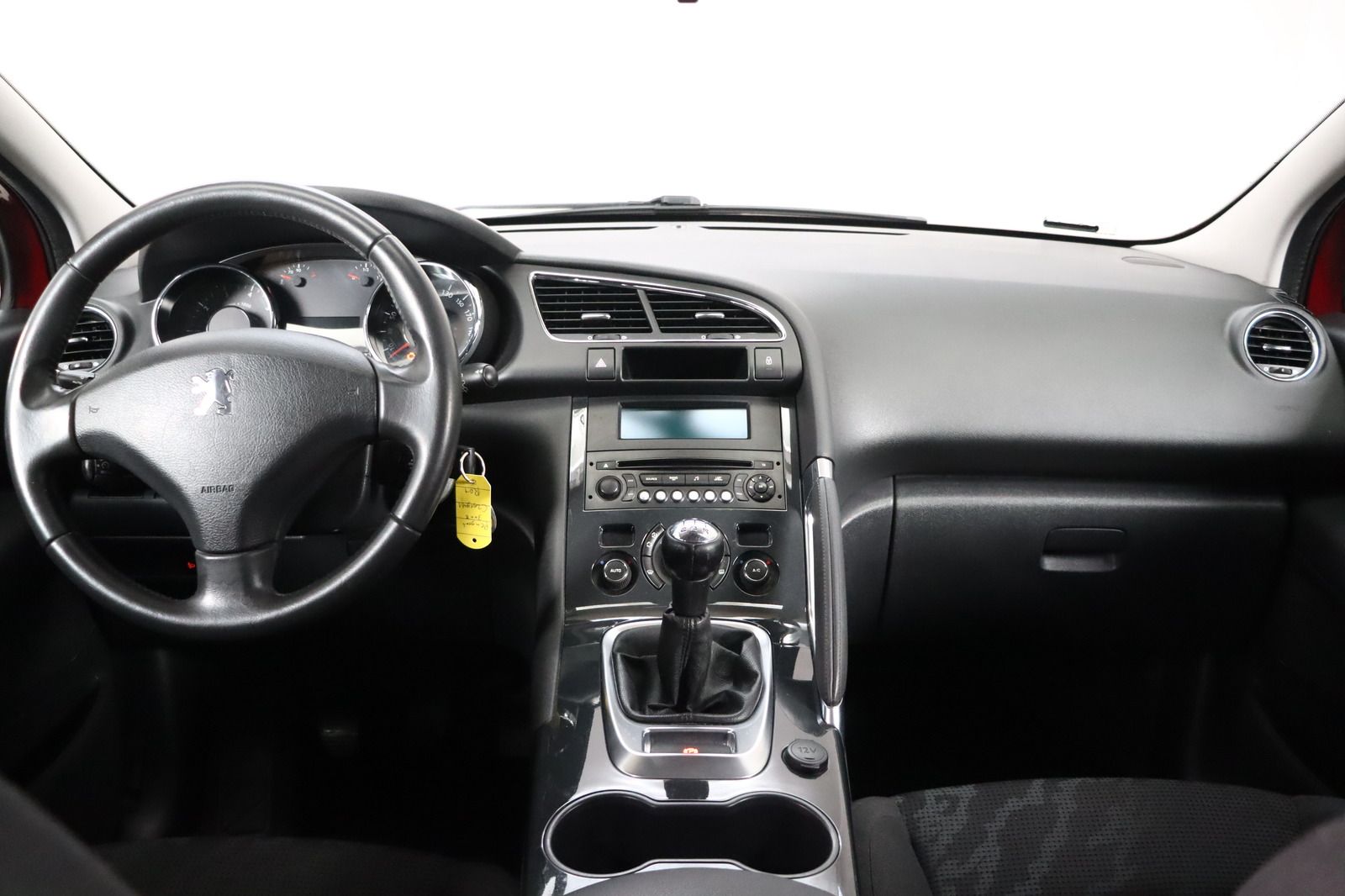 Fahrzeugabbildung Peugeot 3008 1.6 VTi 120 * AHK