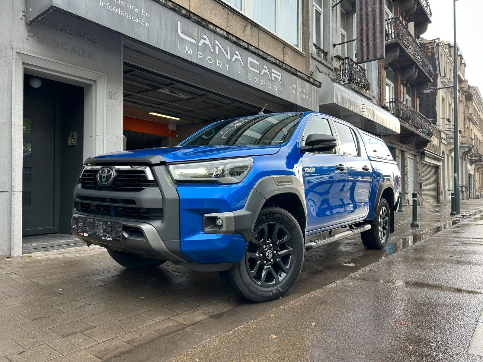 Toyota Hilux 2.8 Invincible